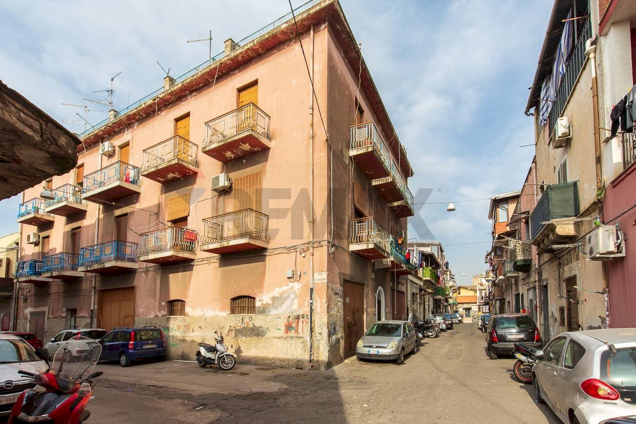 Edificio all\'aperto - Trilocale via bonfiglio
14, Catania - foto 2