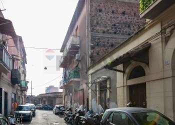 Edificio all\'aperto - Trilocale via bonfiglio
 
14, Catania - foto 4