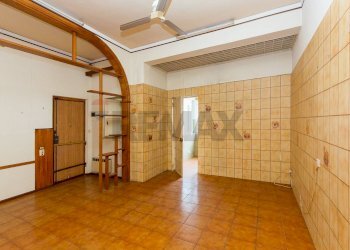 Stanza vuota - Trilocale via bonfiglio
 
14, Catania - foto 22