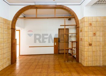 Stanza vuota - Trilocale via bonfiglio
 
14, Catania - foto 25