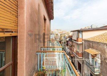 Balcone - Trilocale via bonfiglio
 
14, Catania - foto 30