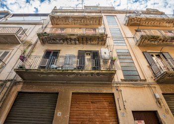 Edificio all\'aperto - Attico via bacco
 
10, Caltagirone - foto 2