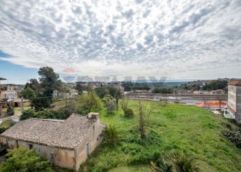 Edificio all\'aperto - Attico via bacco
 
10, Caltagirone - foto 20