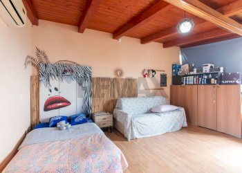 Camera / camera da letto - Attico via bacco
 
10, Caltagirone - foto 22