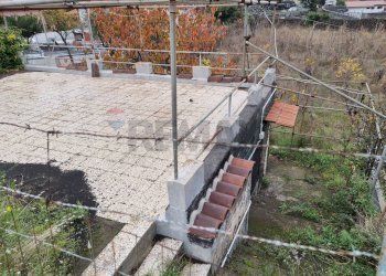 Terrazza - Building land Via Siracusa
 
8, Pedara - photo 14