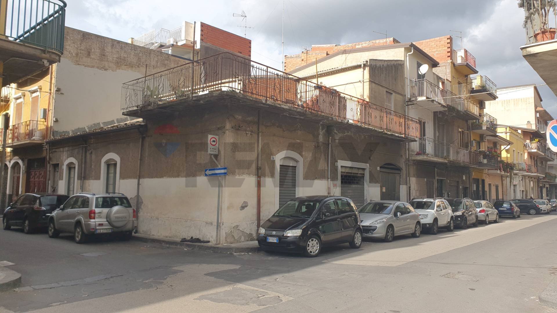 Edificio all\'aperto - Casa indipendente Via Canonico Renna
 
50, Paterno - foto 1