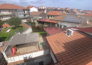 Edificio all\'aperto - Casa indipendente via roma
 
92, Aci Sant'Antonio - foto 11