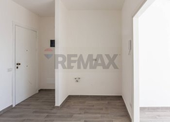 Hall / corridoio - Attic Via Fornace
 
19, Aci Castello - photo 10