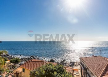 Vista dell\'acqua - Attic Via Fornace
 
19, Aci Castello - photo 27