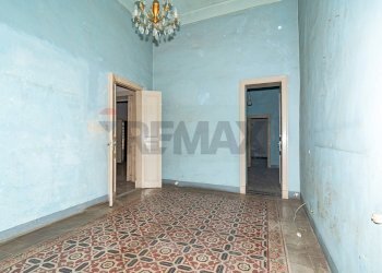 Stanza vuota - Independent house via Umberto Primo
 
43-45, Piedimonte Etneo - photo 1