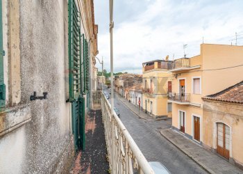 Balcone - Independent house via Umberto Primo
 
43-45, Piedimonte Etneo - photo 2