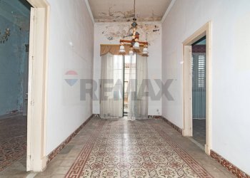 Stanza vuota - Independent house via Umberto Primo
 
43-45, Piedimonte Etneo - photo 7