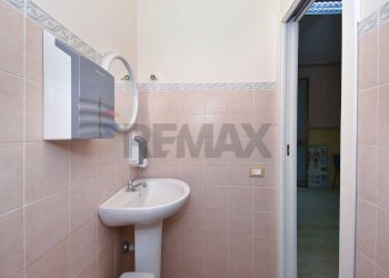 Bagno - Bilocale VIA CALVARIO
 
44, San Pietro Clarenza - foto 12