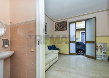 Bagno - Bilocale VIA CALVARIO
 
44, San Pietro Clarenza - foto 19