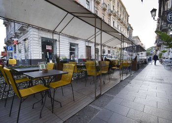 Edificio all\'aperto - Attività Commerciale Via Umberto
 
47, Catania - foto 4