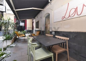 Terrazza - Attività Commerciale Via Umberto
 
47, Catania - foto 8