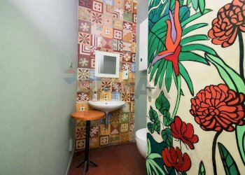 Bagno - Attività Commerciale Via Umberto
 
47, Catania - foto 40