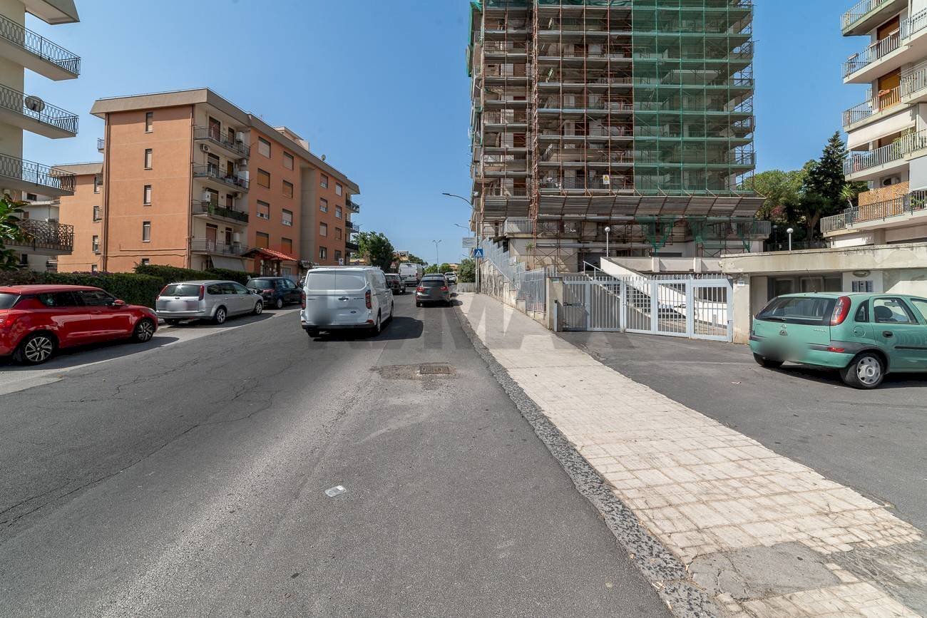 Edificio all\'aperto - Appartamento Via Carnazza
 
17, Tremestieri Etneo - foto 2
