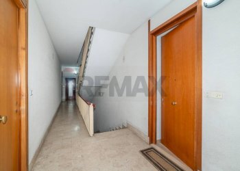 Hall / corridoio - Appartamento Via Carnazza
 
17, Tremestieri Etneo - foto 4