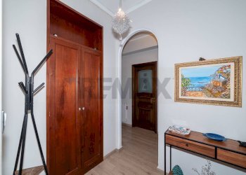 Hall / corridoio - Appartamento Via Carnazza
 
17, Tremestieri Etneo - foto 5