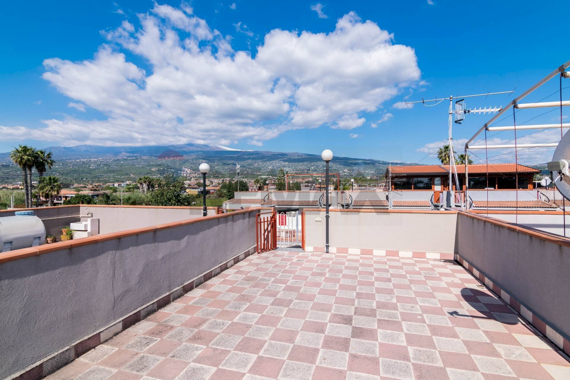 Terrazza - Bilocale Via Dottor Mario Amato
59, Mascali - foto 2