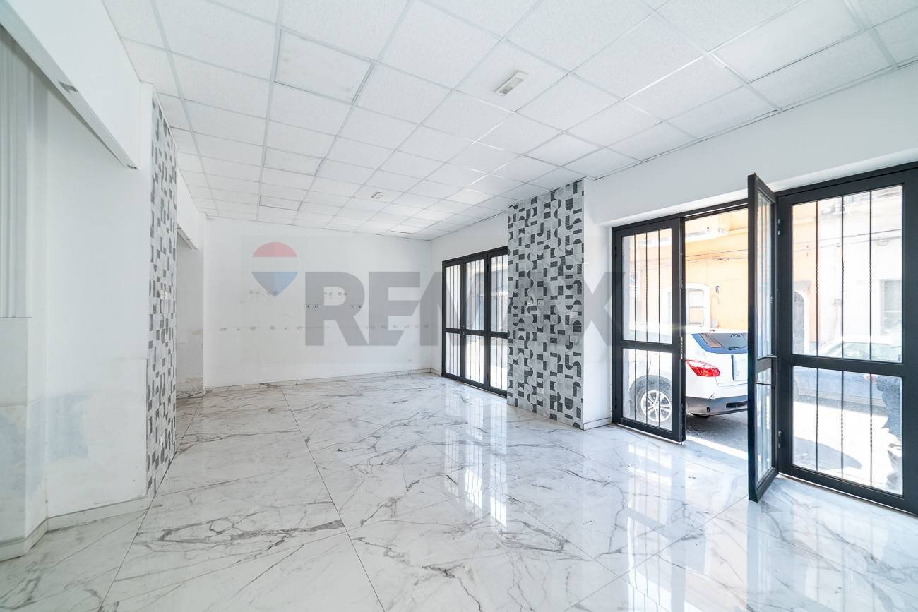 Stanza vuota - Attività Commerciale via stazzone
 
61, Catania - foto 1