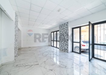 Stanza vuota - Attività Commerciale via stazzone
 
61, Catania - foto 1