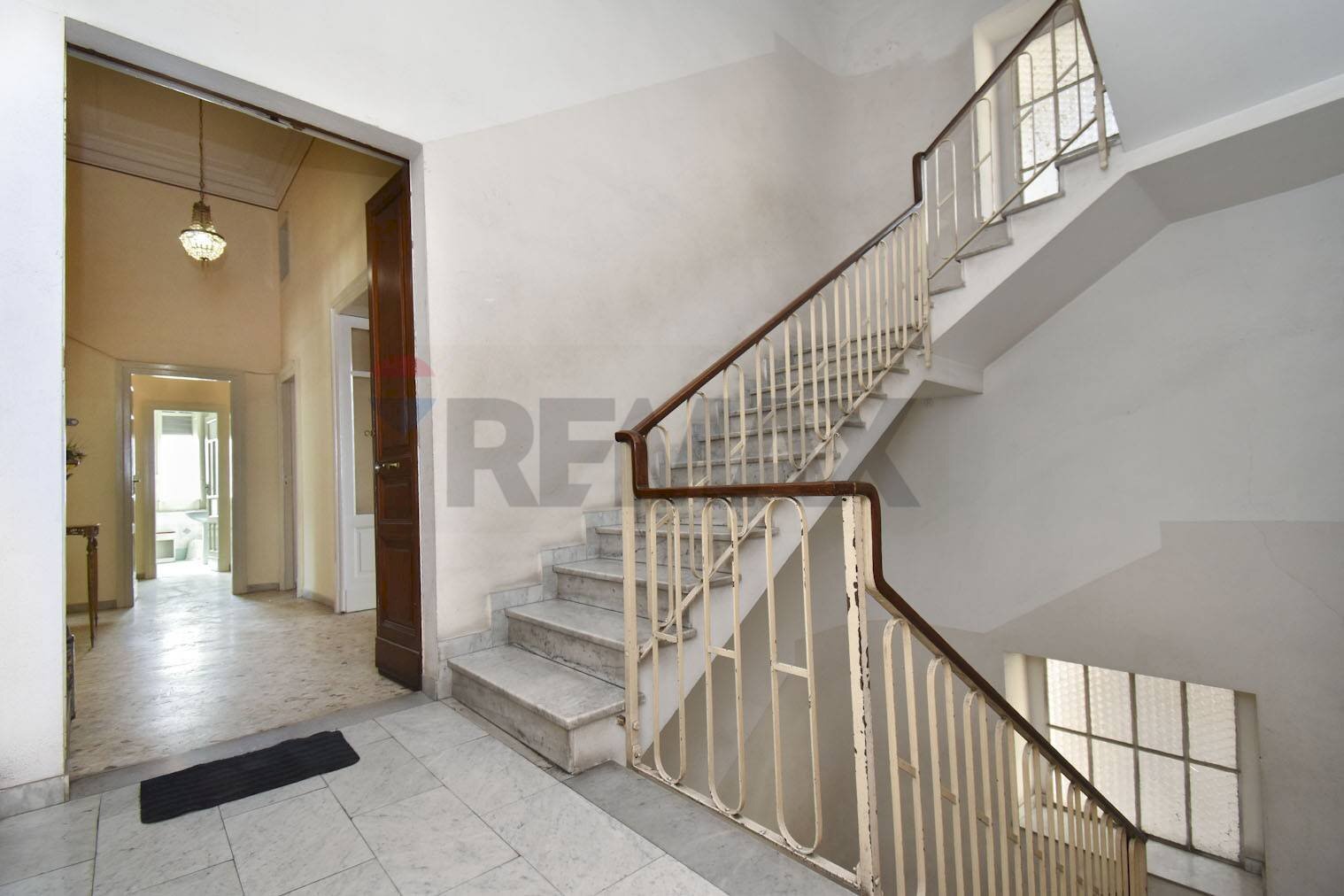 Scale - Appartamento Via Ughetti
 
64, Catania - foto 3