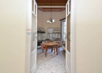 Hall / corridoio - Appartamento Via Ughetti
 
64, Catania - foto 6