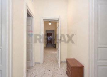 Hall / corridoio - Appartamento Via Ughetti
 
64, Catania - foto 26