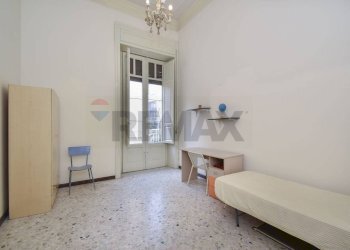 Camera / camera da letto - Appartamento Via Ughetti
 
64, Catania - foto 27