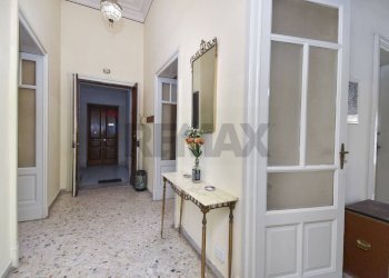 Hall / corridoio - Appartamento Via Ughetti
 
64, Catania - foto 31