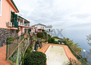 Casa all\'aperto - Casa semi indipendente VIA ACQUA DEL FERRO
 
26, Acireale - foto 20