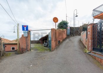 Casa all\'aperto - Casa semi indipendente VIA ACQUA DEL FERRO
26, Acireale - foto 44