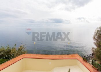 Vista dell\'acqua - Casa semi indipendente VIA ACQUA DEL FERRO
26, Acireale - foto 47