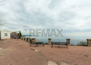 Vista dell\'acqua - Casa semi indipendente VIA ACQUA DEL FERRO
26, Acireale - foto 50