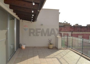 Terrazza - Casa semi indipendente Via Marconi
 
84, Carlentini - foto 21