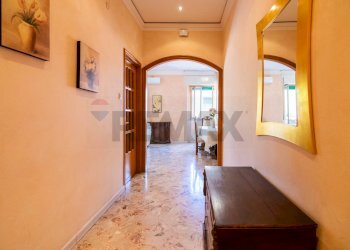 Hall / corridoio - Appartamento Corso Indipendenza
 
29, Catania - foto 25