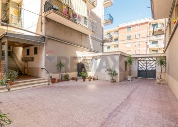 Terrazza - Appartamento Corso Indipendenza
 
29, Catania - foto 33