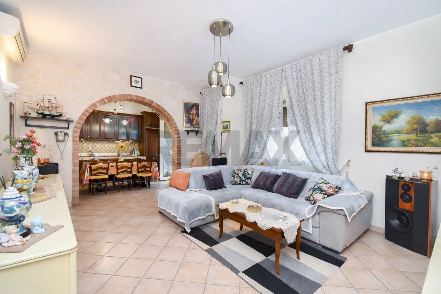 Sala da pranzo - Trilocale Via dell'Alloro
23, Misterbianco - foto 3