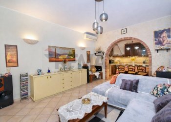 Soggiorno - Trilocale Via dell'Alloro
 
23, Misterbianco - foto 4