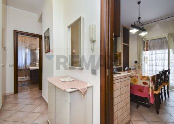 Hall / corridoio - Trilocale Via dell'Alloro
 
23, Misterbianco - foto 10