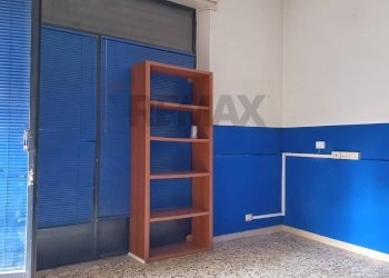 Stanza vuota - Shop Via Galatea
 
128, Acireale - photo 3