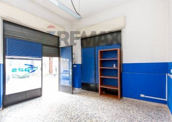 Stanza vuota - Negozio Via Galatea
 
128, Acireale - foto 6