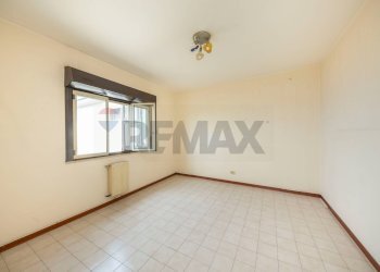 Stanza vuota - Four-room apartment Via Concetto Marletta
 
13, Aci Castello - photo 3