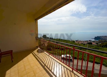 Balcone - Four-room apartment Via Concetto Marletta
 
13, Aci Castello - photo 12