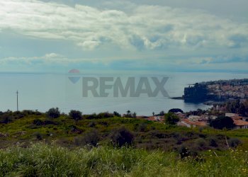 Vista dell\'acqua - Four-room apartment Via Concetto Marletta
 
13, Aci Castello - photo 34
