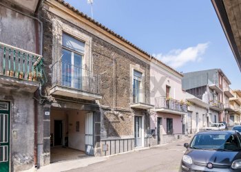 Edificio all\'aperto - Casa indipendente via IV retta ponente
 
67, Belpasso - foto 2