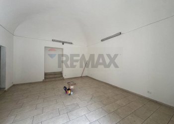 Stanza vuota - Locale Commerciale Via Giuseppe Garibaldi
 
338, Catania - foto 10