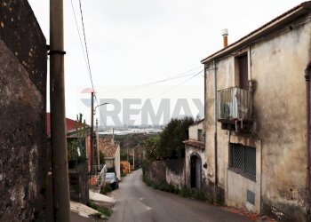 Edificio all\'aperto - Terreno agricolo via Civi'
 
29, Fiumefreddo di Sicilia - foto 9
